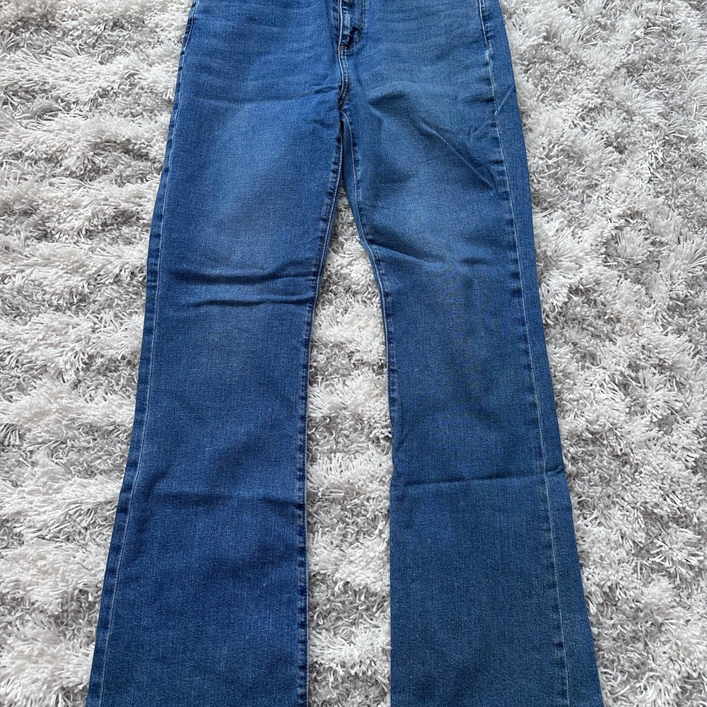 Loft Jeans. Mid/high rise, stretch flare. Size 6
